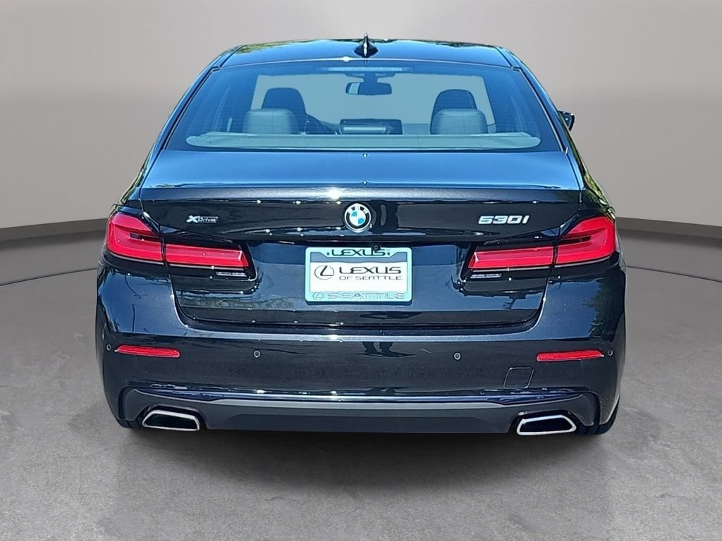 Used 2022 BMW 530i xDrive w/ Premium Enhanced Package AWD/4WD image 7
