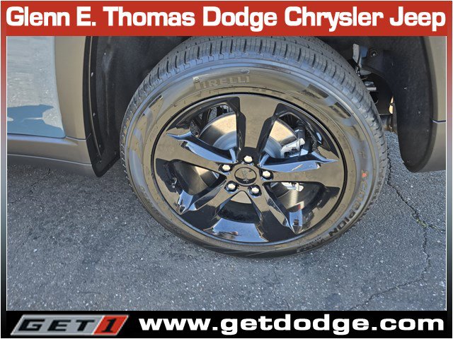 New 2026 Jeep Grand Cherokee L Limited AWD/4WD image 7