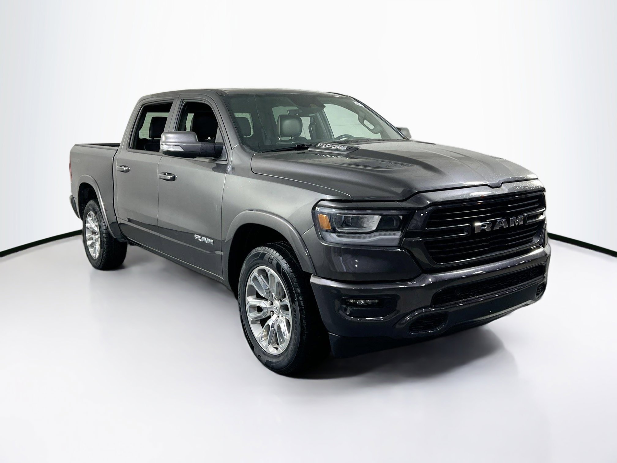 Used 2022 RAM 1500 Laramie w/ Sport Appearance Package image 3