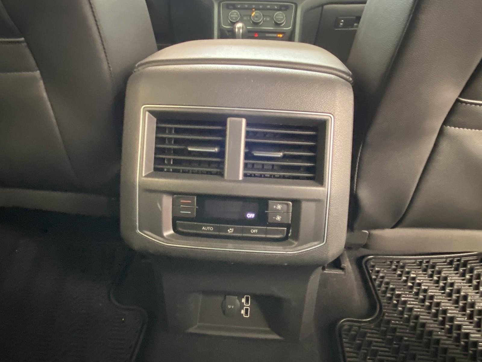 Used 2018 Volkswagen Atlas SE AWD/4WD image 14