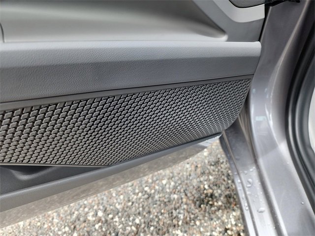 New 2025 Hyundai Elantra SEL image 14