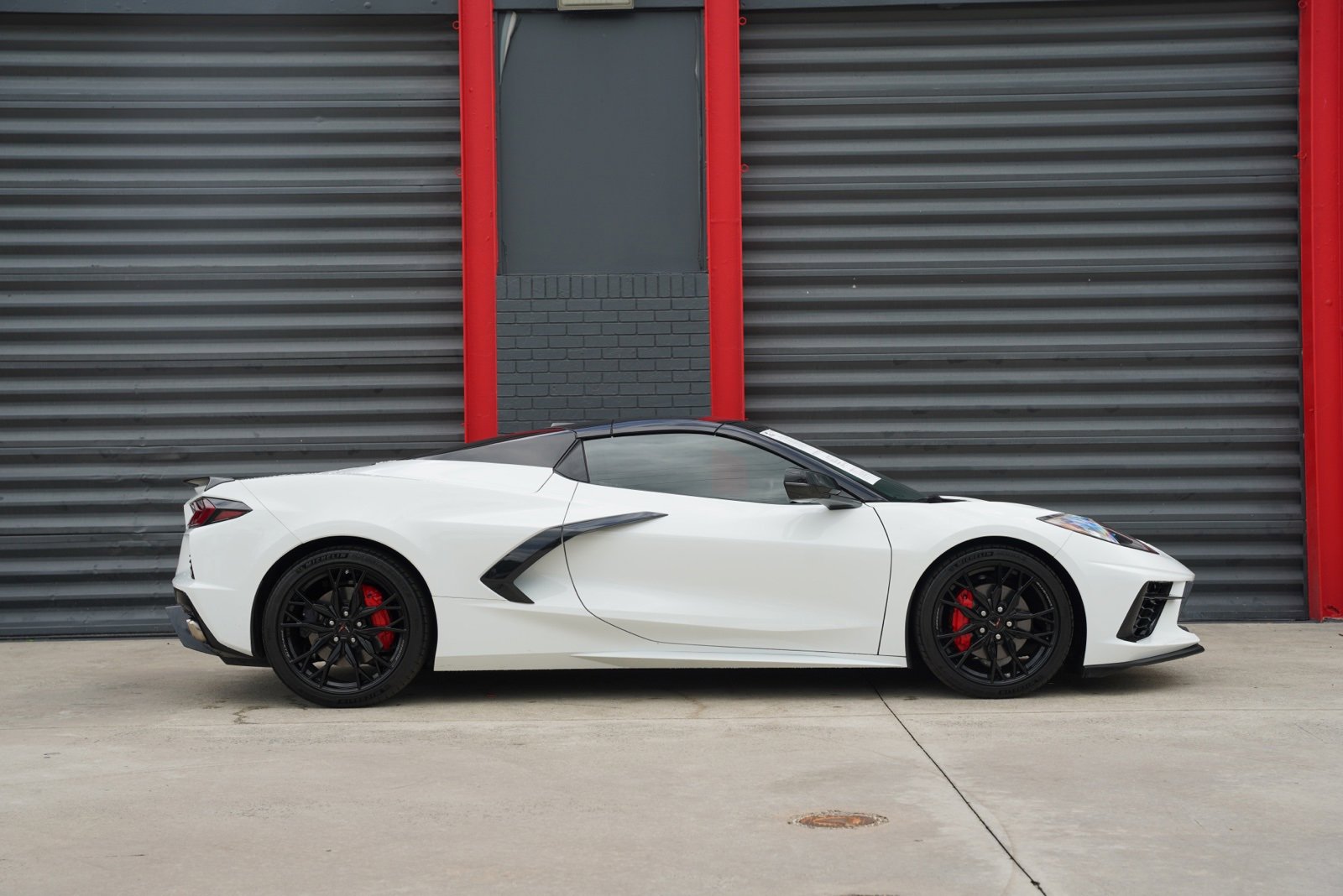 Used 2023 Chevrolet Corvette Stingray Convertible w/ 1LT image 13
