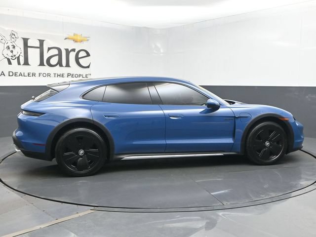 Used 2021 Porsche Taycan 4 Cross Turismo AWD/4WD image 36