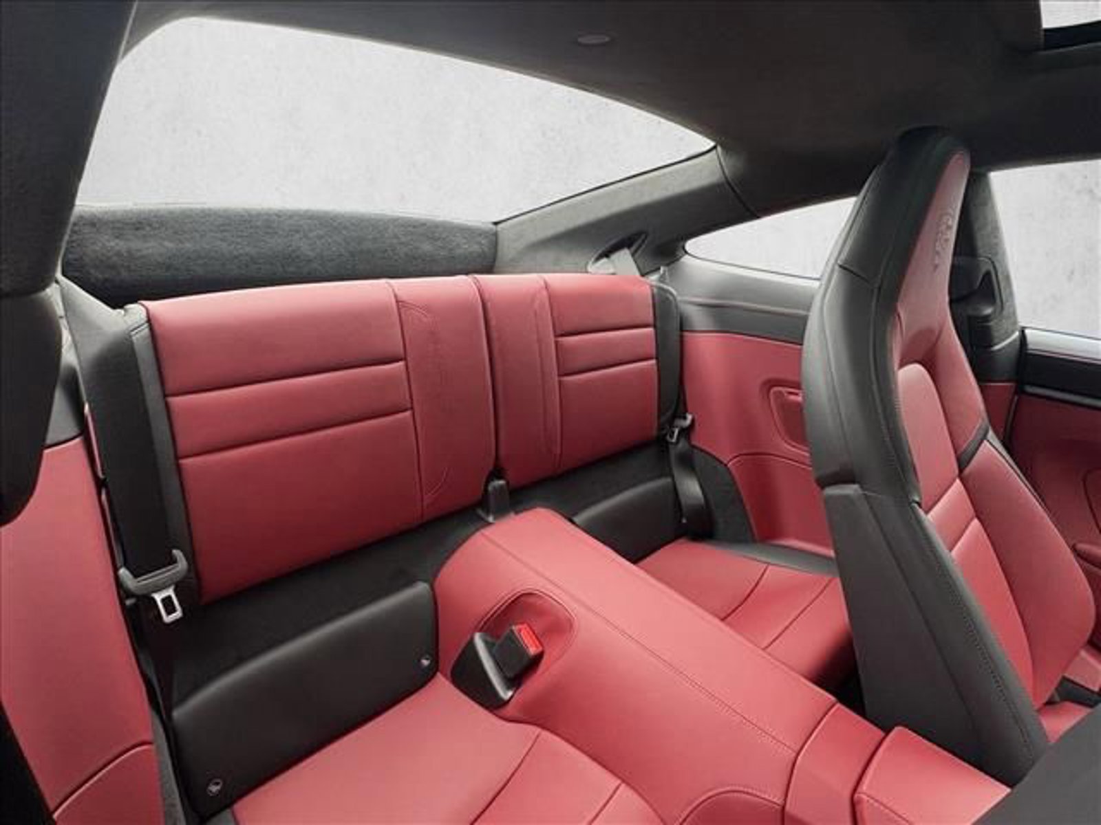 Certified 2025 Porsche 911 Carrera GTS image 22