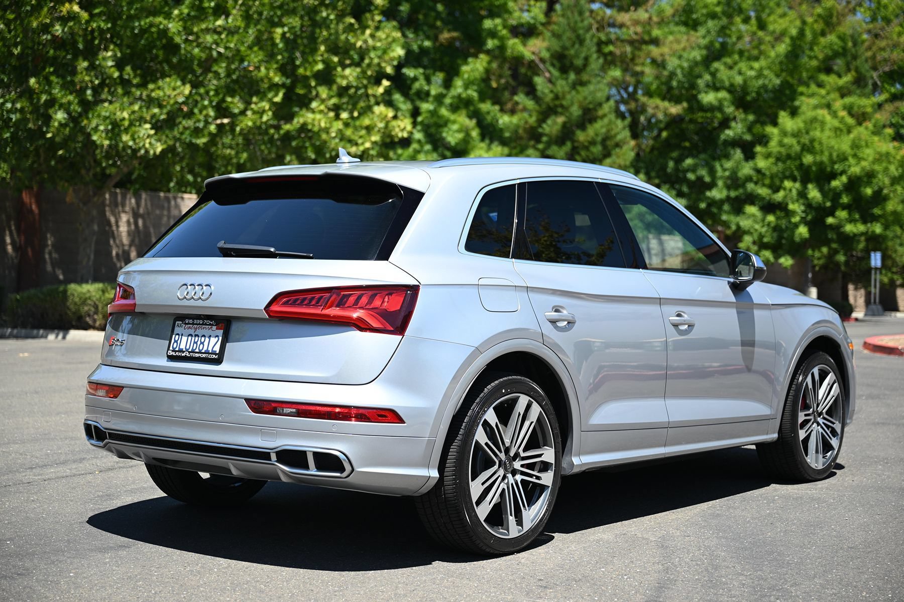 Used 2019 Audi SQ5 Premium Plus AWD/4WD image 3