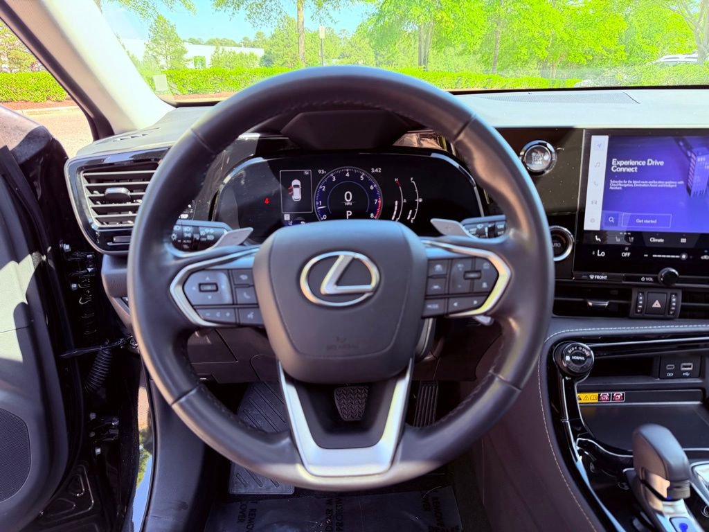 Certified 2025 Lexus NX 250 FWD w/ Accessory Package (K3) image 18