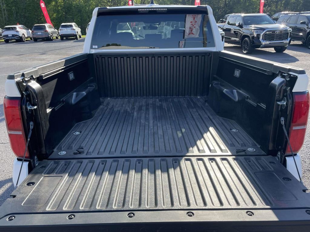 Used 2026 Toyota Tacoma SR5 RWD image 9