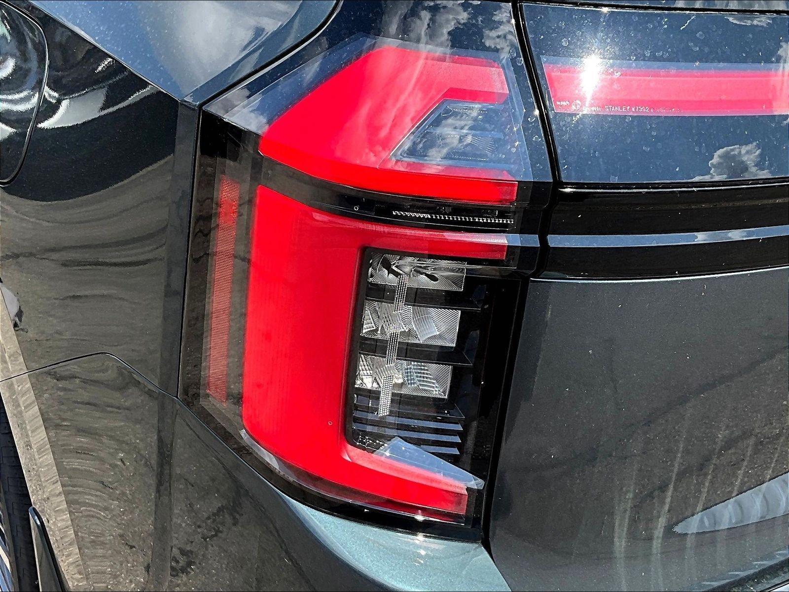 New 2026 Nissan Armada Platinum Reserve AWD/4WD image 15