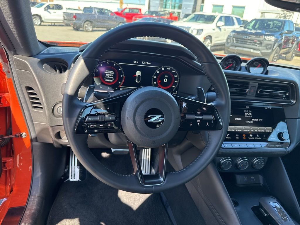 Used 2024 Nissan Z Performance w/ Heritage Edition image 12