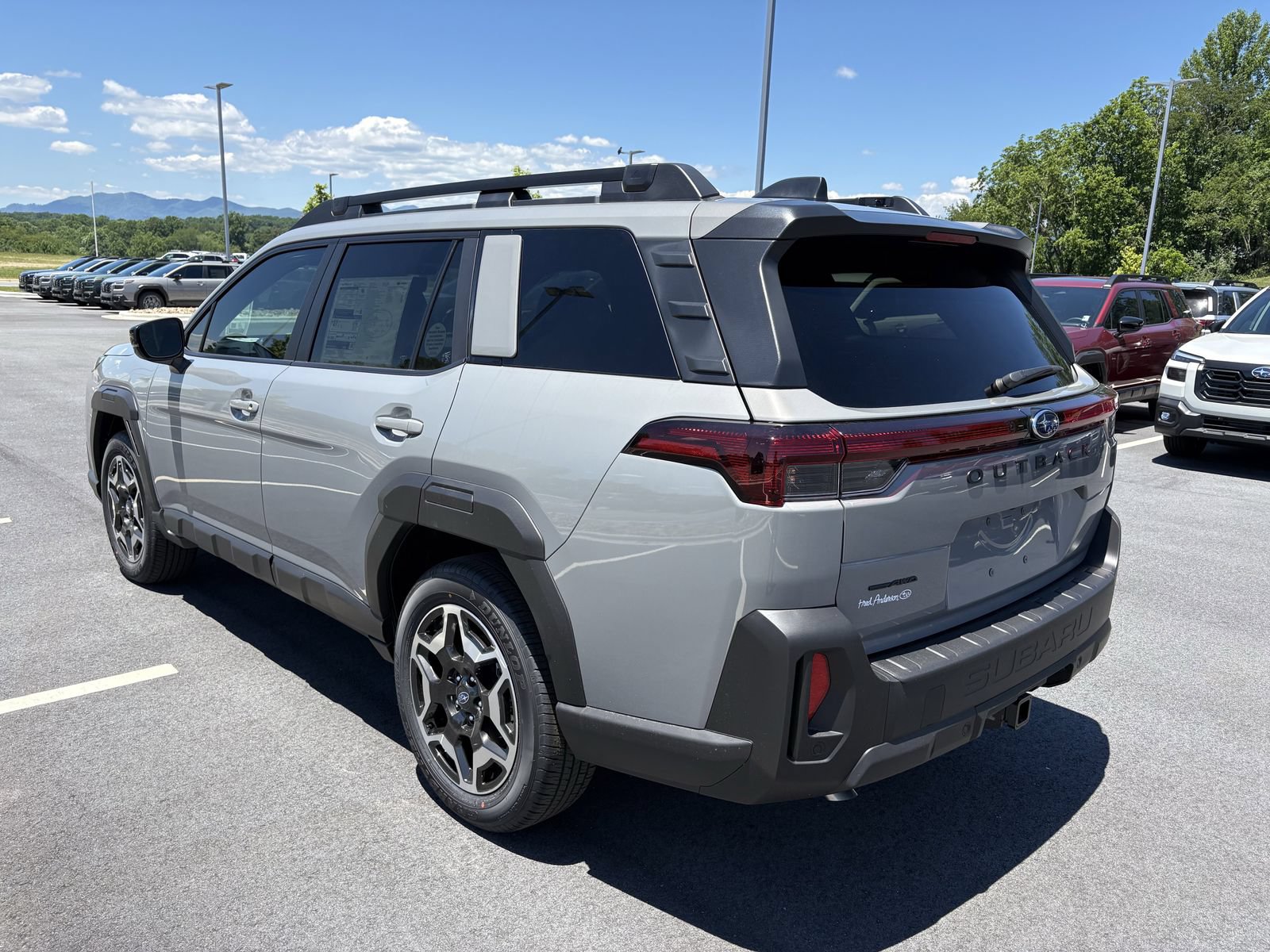 New 2026 Subaru Outback Touring AWD/4WD image 5