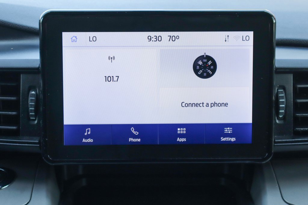 Used 2022 Ford Explorer XLT image 28