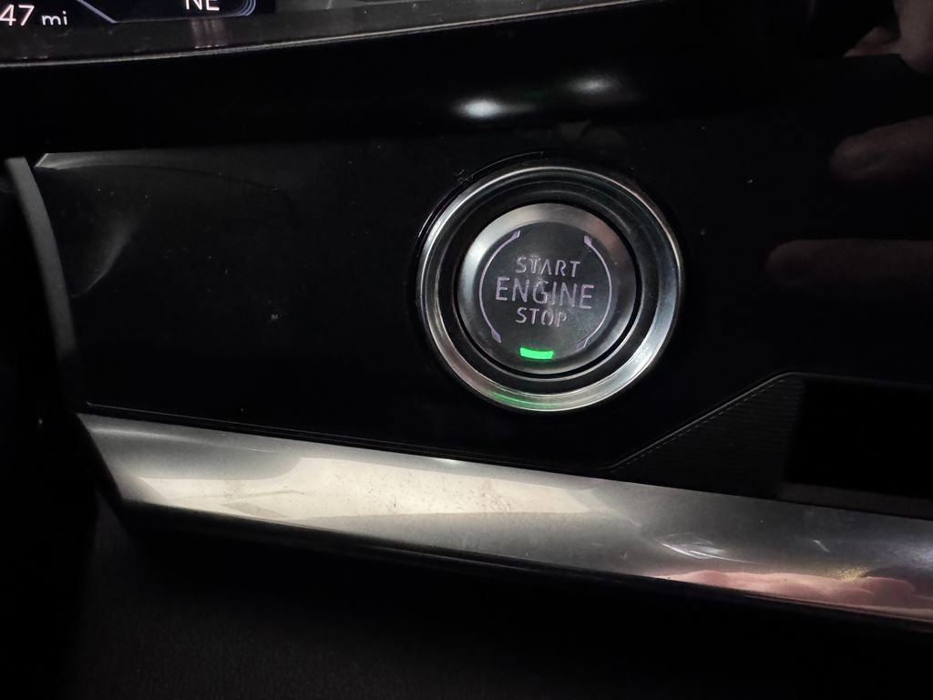 Certified 2024 Chevrolet Corvette Stingray Coupe w/ Z51 Performance Package image 18