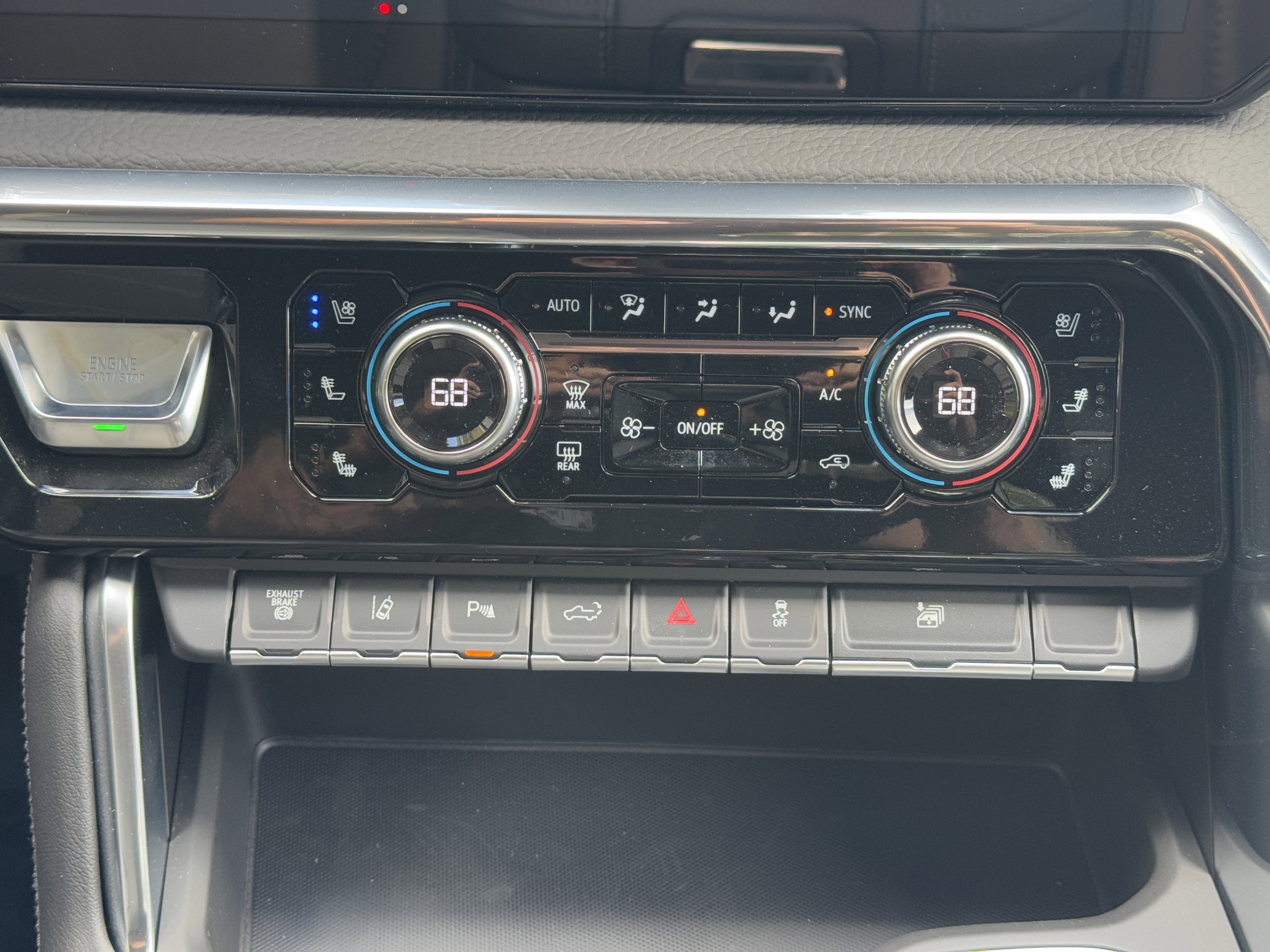 New 2026 GMC Sierra 3500 Denali w/ Denali Reserve Package image 31
