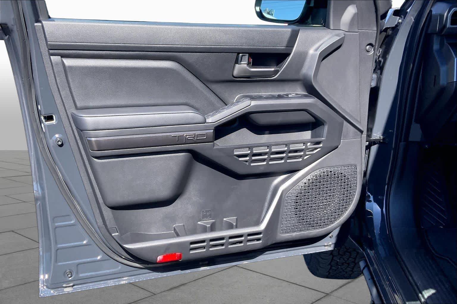 New 2026 Toyota Tacoma TRD Off-Road AWD/4WD image 10