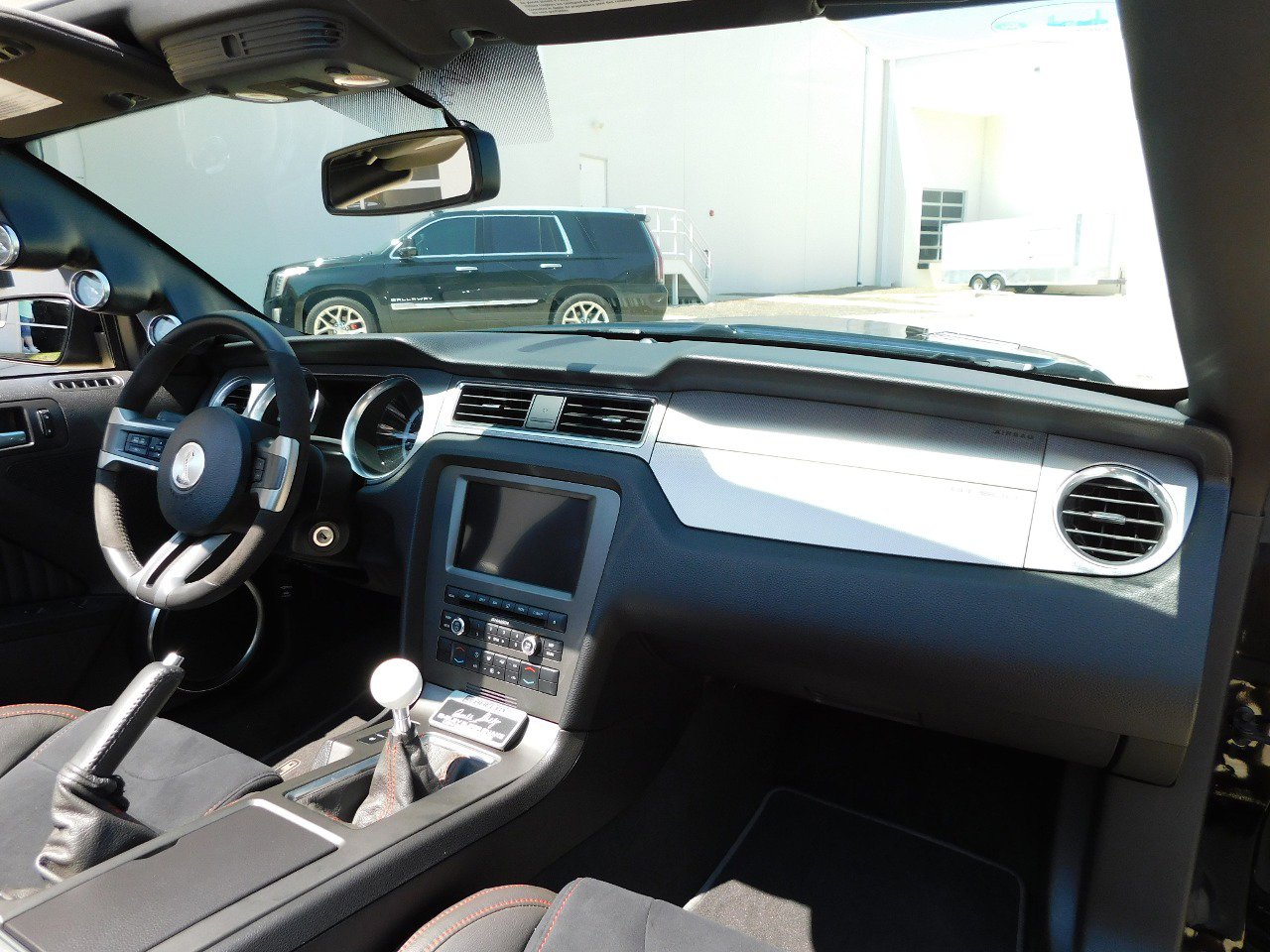 Used 2014 Ford Mustang Shelby GT500 w/ Equipment Group 821A image 24