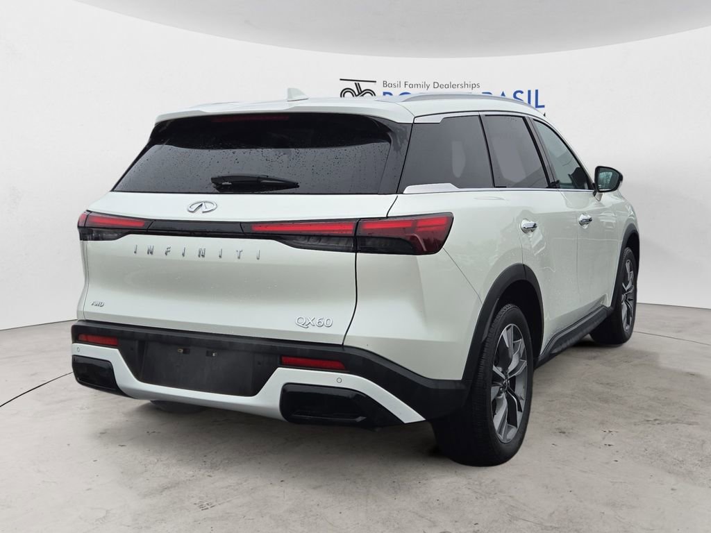 Used 2023 INFINITI QX60 Luxe image 5