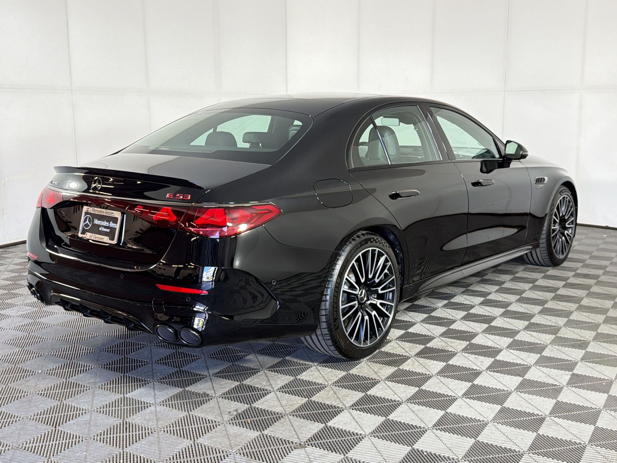 New 2026 Mercedes-Benz E 53 AMG e 4MATIC Sedan image 9