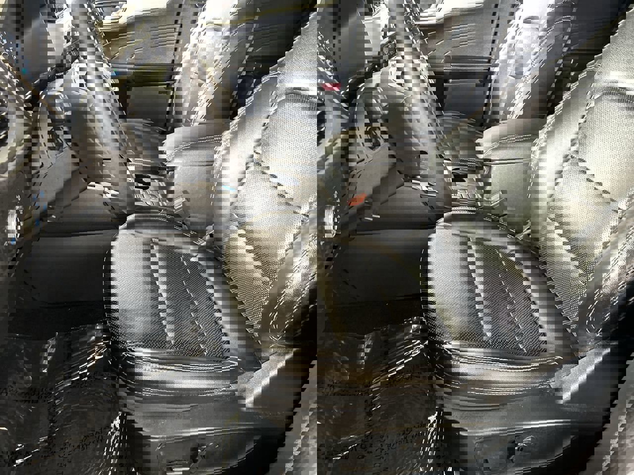 Used 2022 Ford Escape SEL image 20