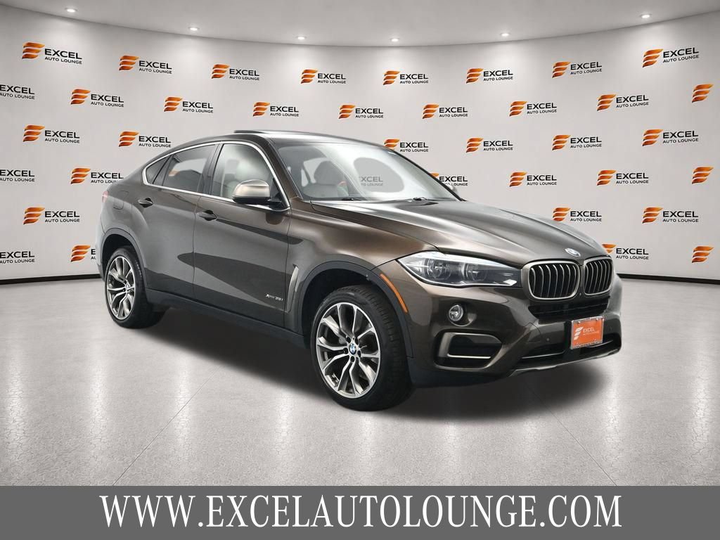 Used 2017 BMW X6 xDrive35i w/ Premium Package Enhanced AWD/4WD image 7