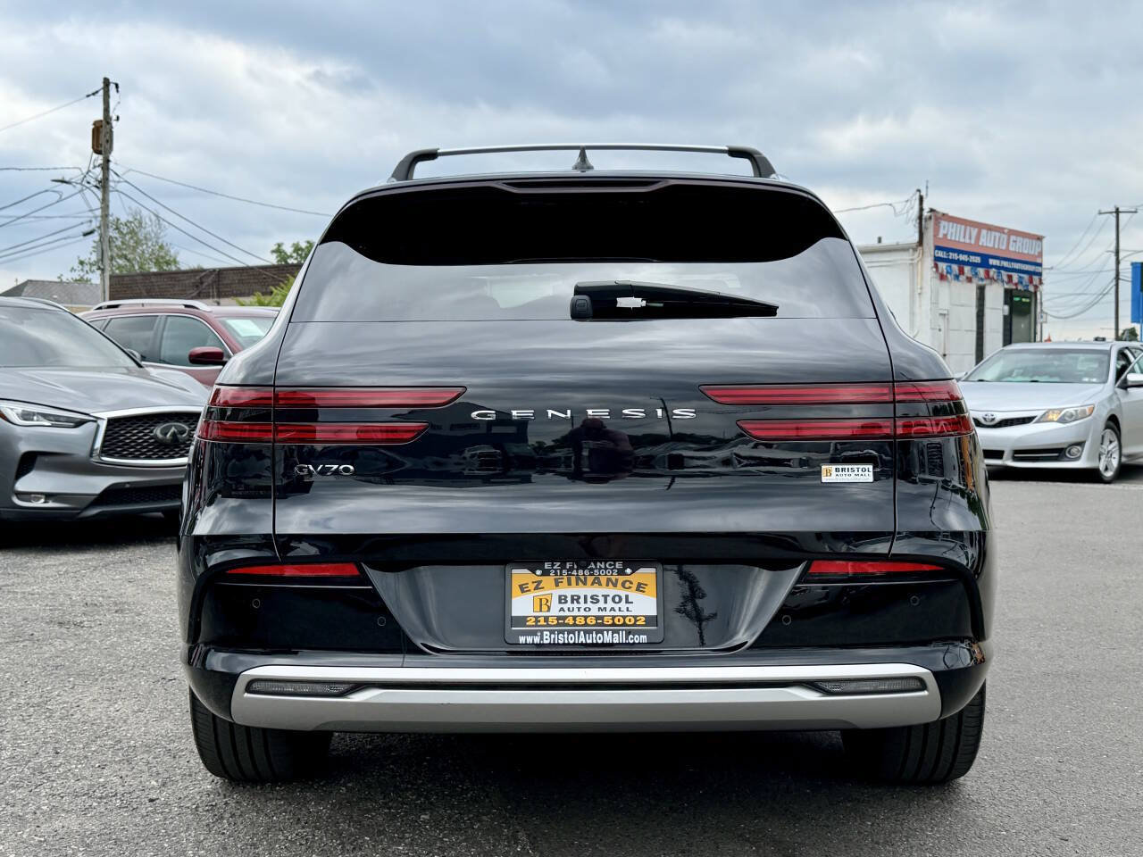 Used 2024 Genesis Electrified GV70 w/ Prestige Package AWD/4WD image 4
