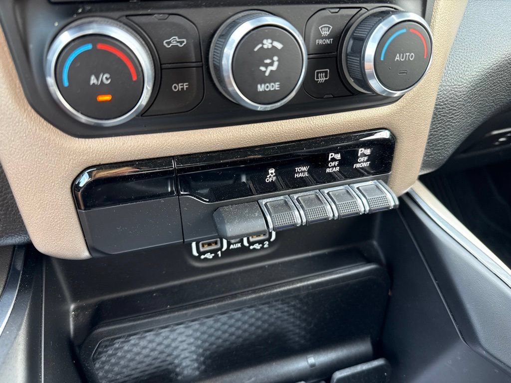 Used 2022 RAM 1500 Laramie AWD/4WD image 39
