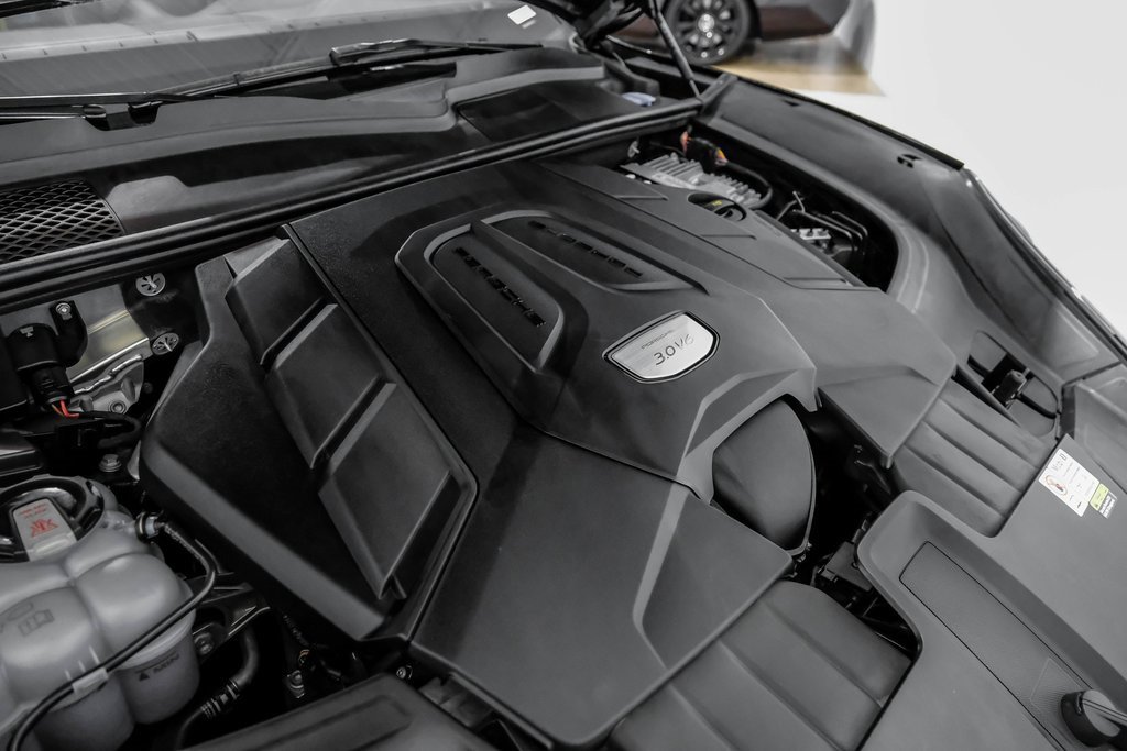 Used 2023 Porsche Cayenne image 60