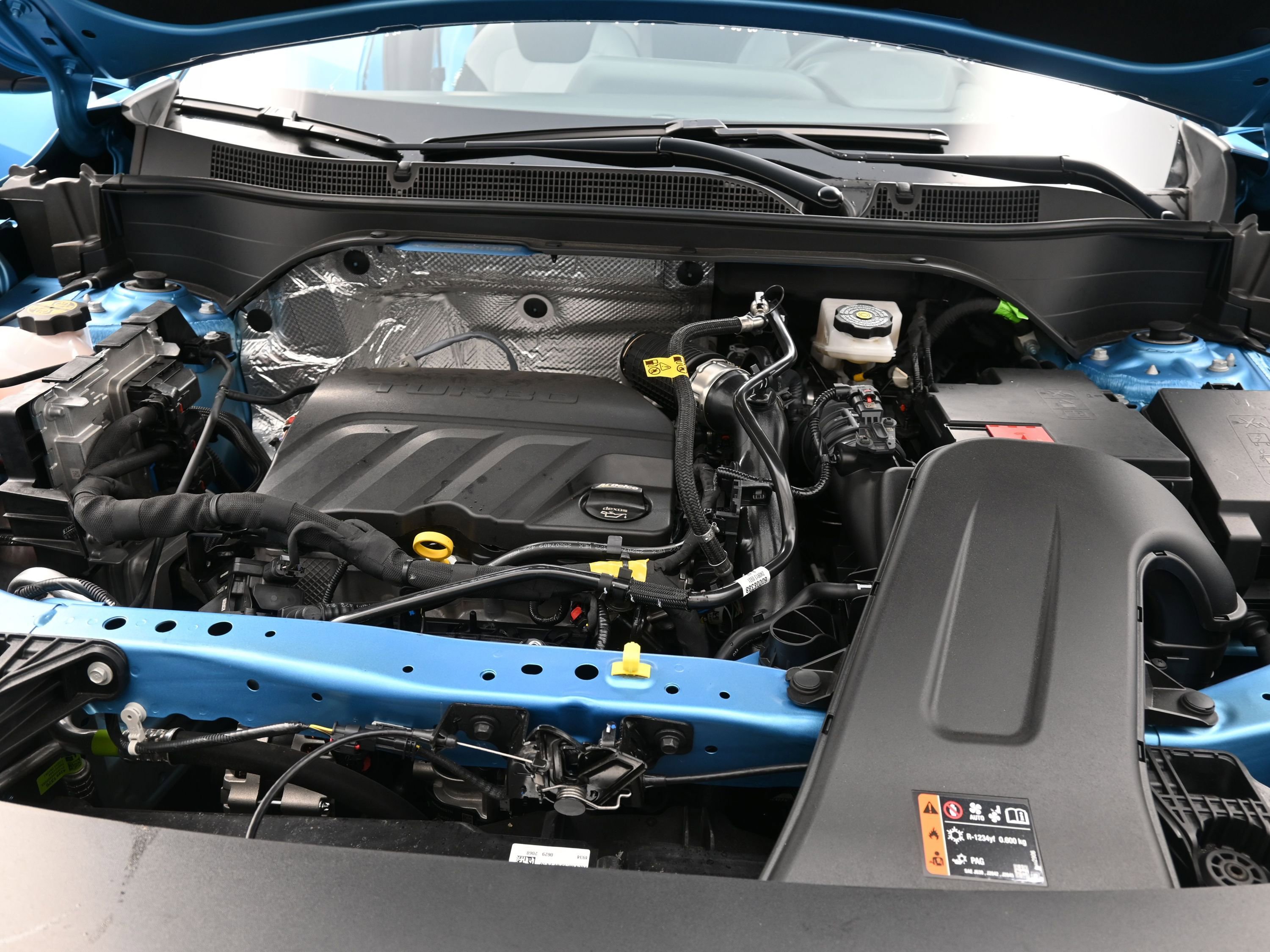 Used 2025 Chevrolet Trax RS image 16