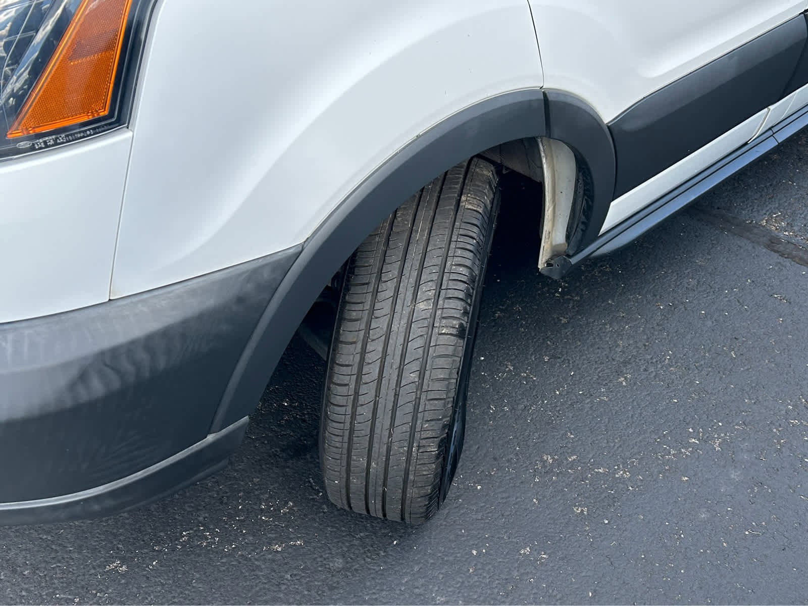 Used 2016 Ford Transit 250 130 Medium Roof image 30