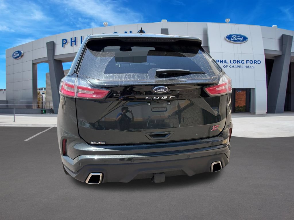 Certified 2024 Ford Edge ST w/ Equipment Group 401A AWD/4WD image 5
