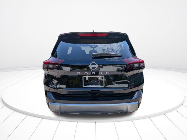 Used 2026 Nissan Rogue SL AWD/4WD image 5