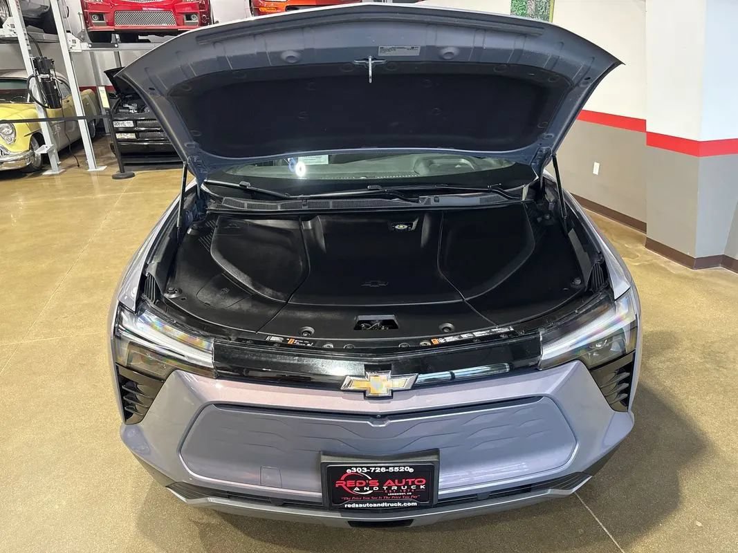 Used 2024 Chevrolet Blazer EV LT AWD/4WD image 60