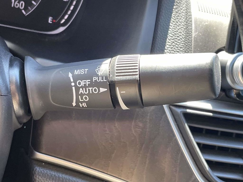 Used 2021 Honda Accord Touring image 34