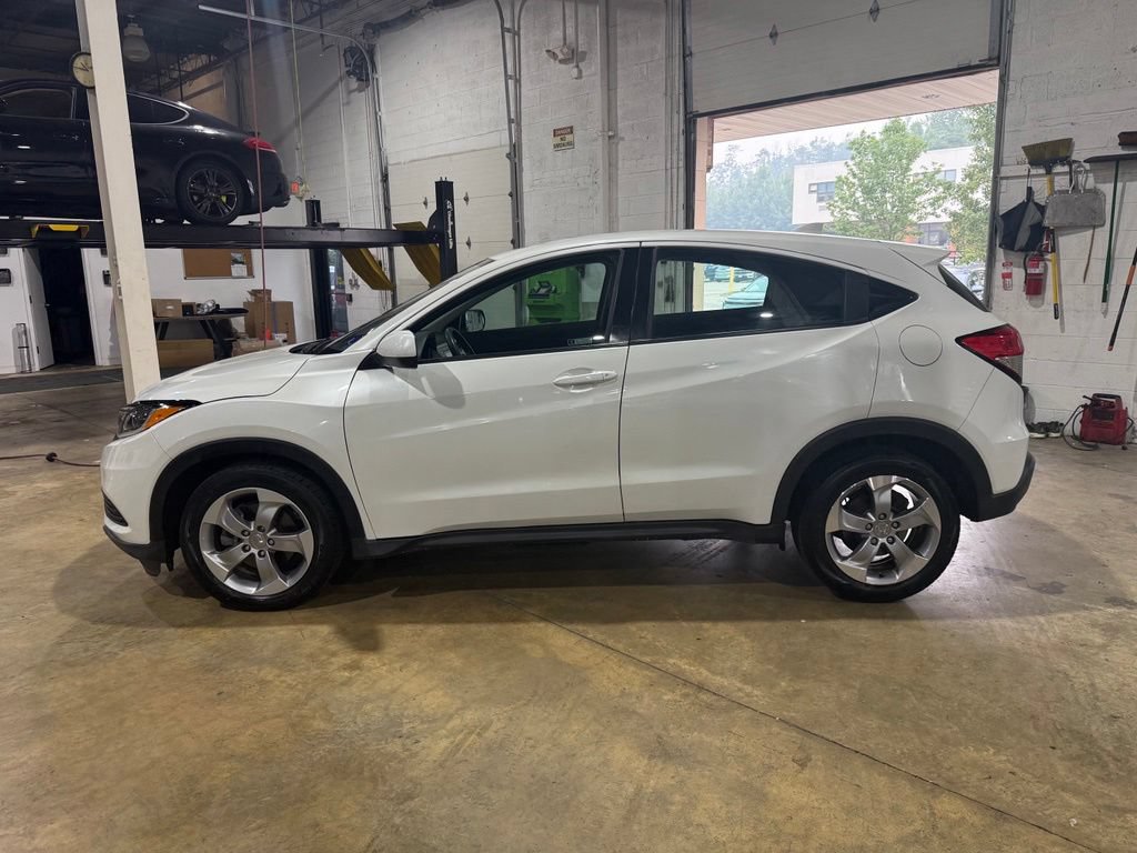 Used 2020 Honda HR-V LX image 4