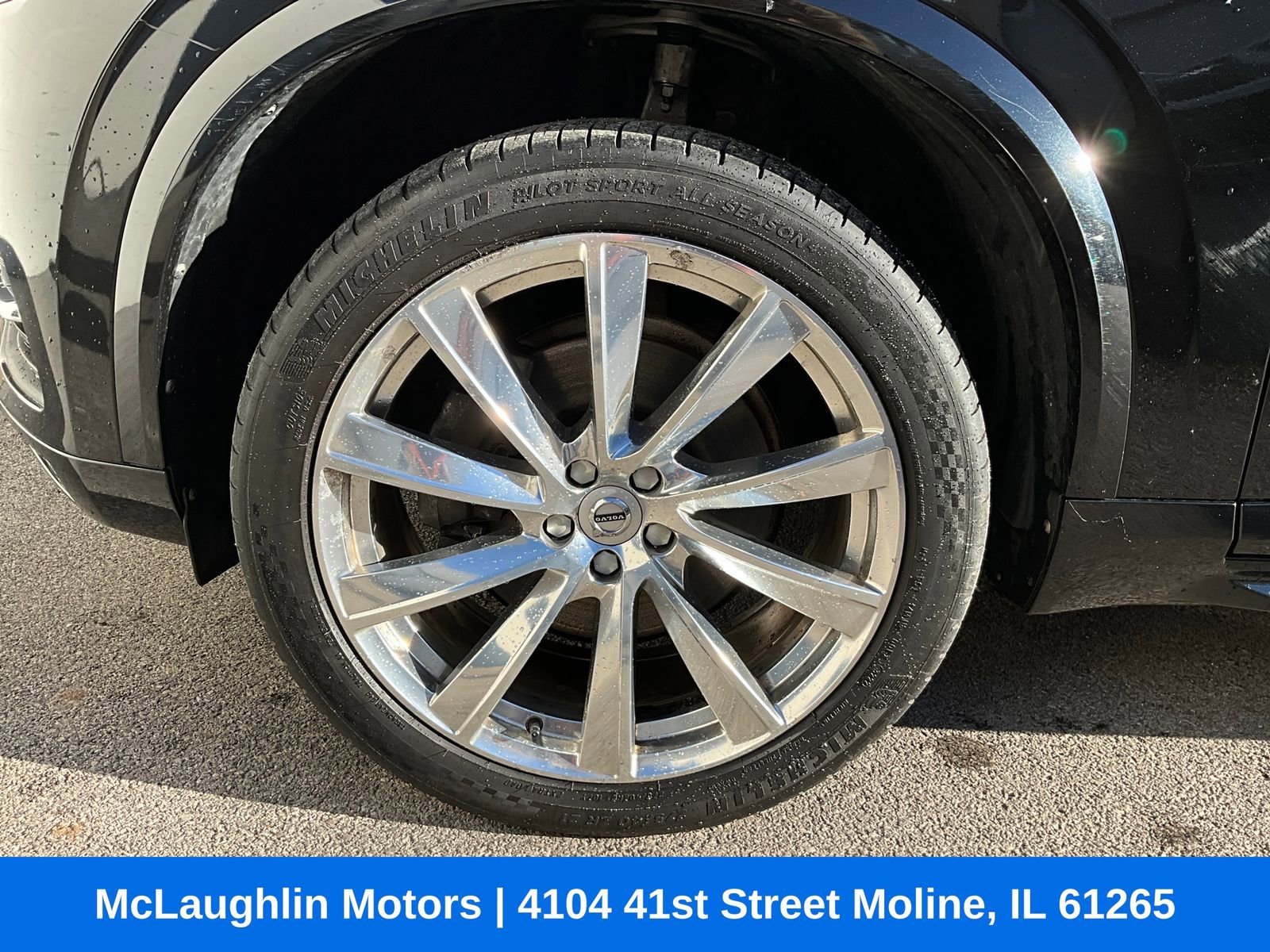 Used 2016 Volvo XC90 T6 Momentum w/ Protection Package Plus image 15