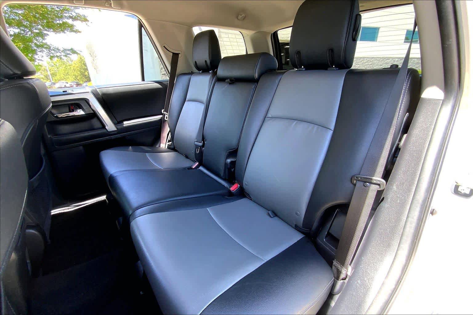 Used 2024 Toyota 4Runner SR5 Premium AWD/4WD image 20