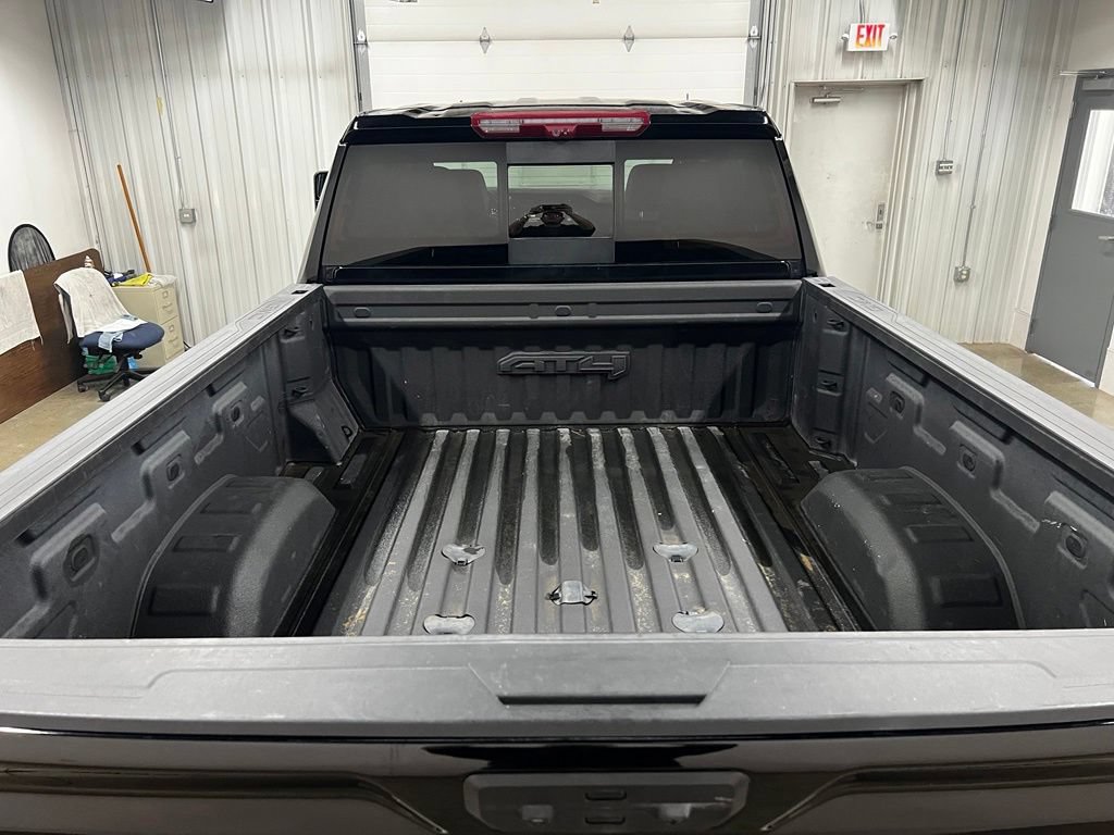 Used 2024 GMC Sierra 3500 AT4 w/ AT4 Premium Plus Package AWD/4WD image 15