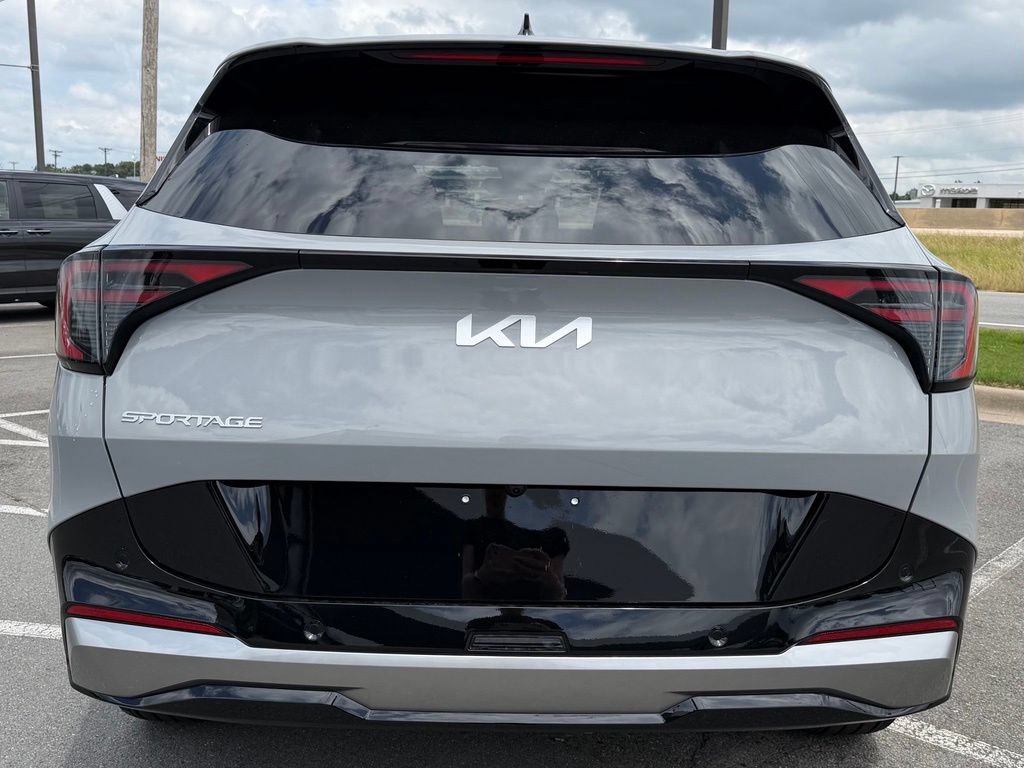 New 2026 Kia Sportage SX FWD image 6