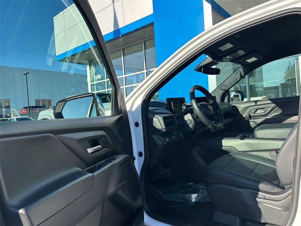 Used 2024 Chevrolet Silverado EV W/T image 20