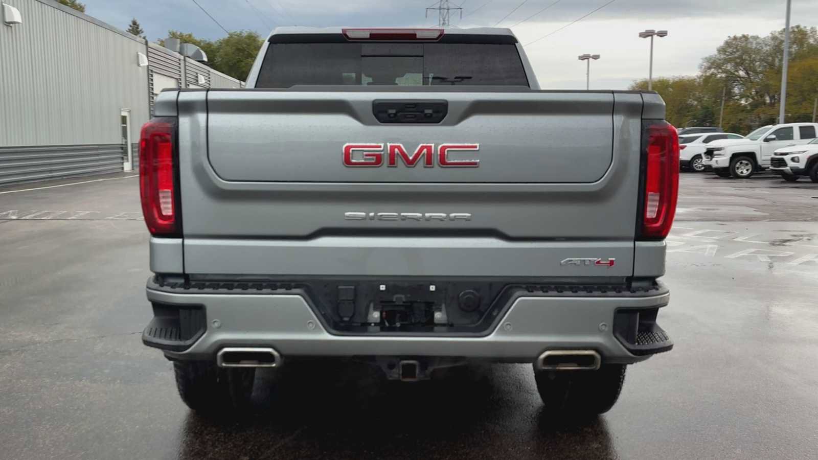 Used 2023 GMC Sierra 1500 AT4 w/ AT4 Premium Package image 3