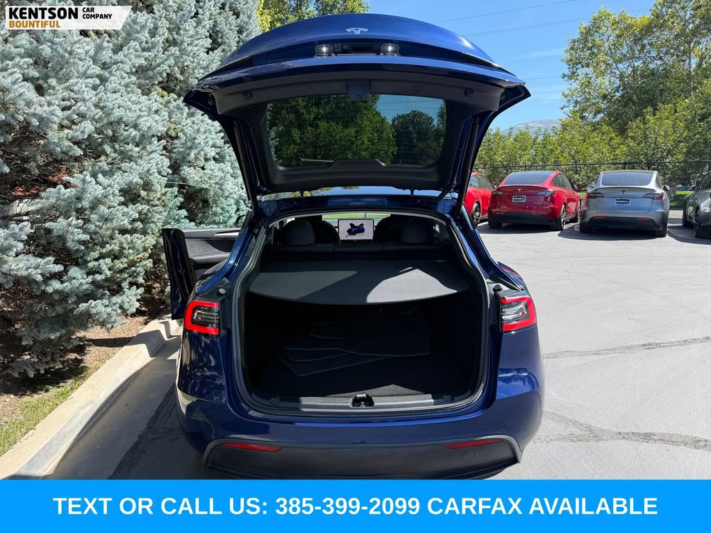 Used 2022 Tesla Model Y Performance AWD/4WD image 28