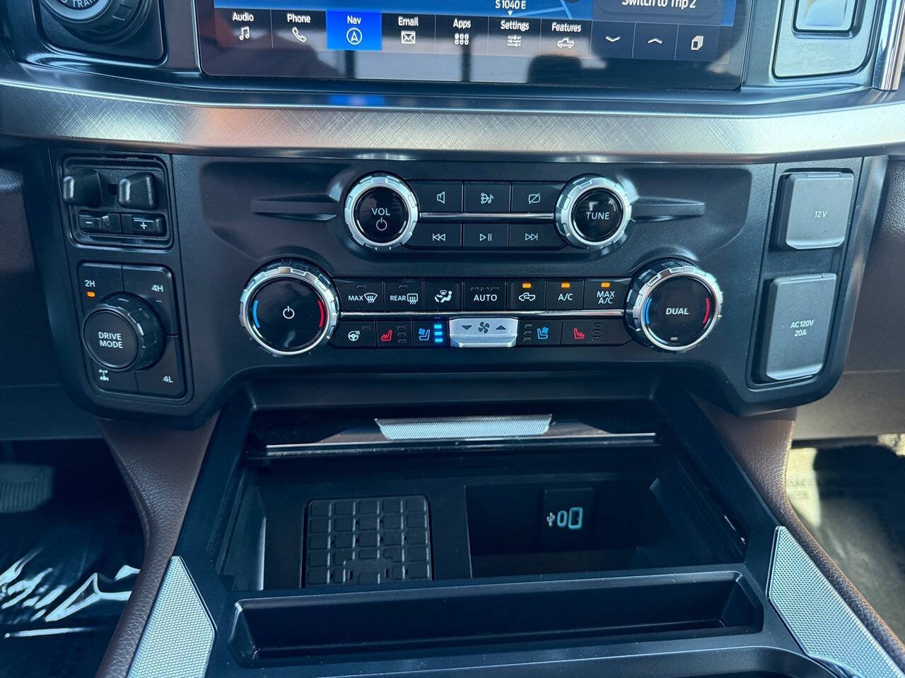 Used 2024 Ford F350 King Ranch AWD/4WD image 52