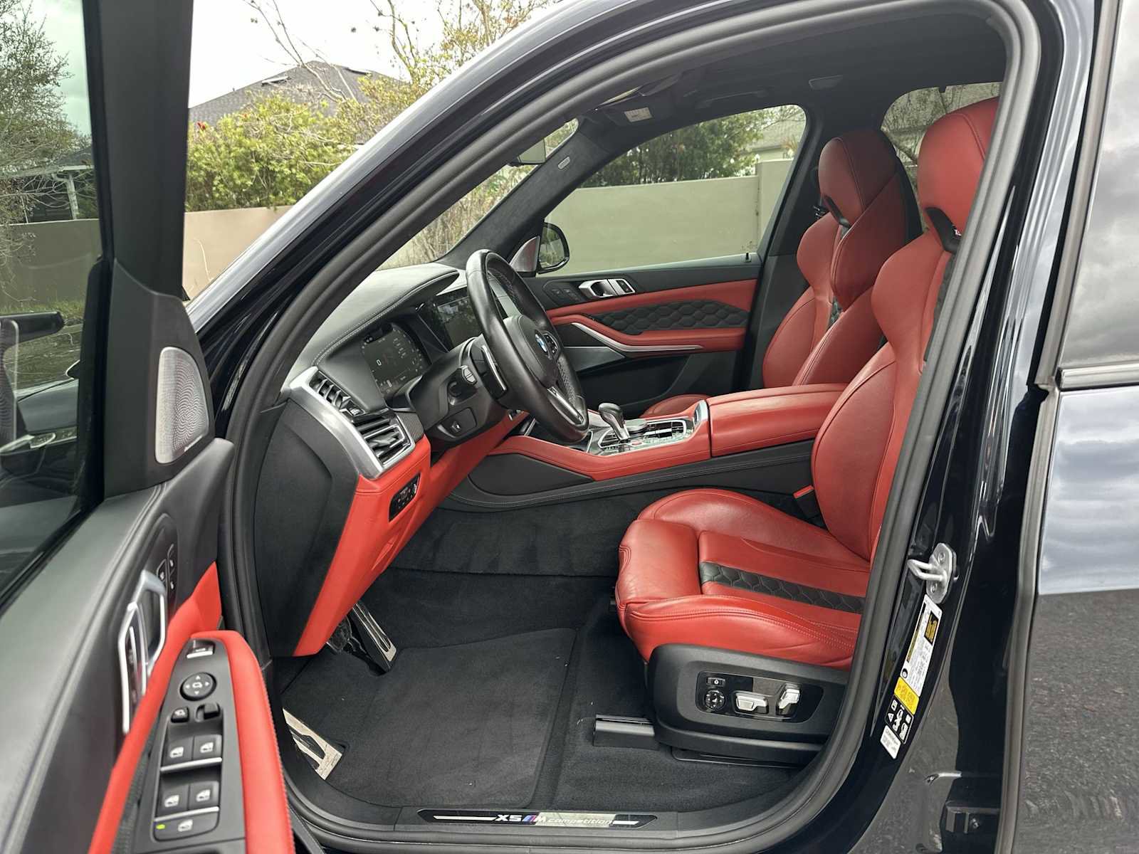 Used 2023 BMW X5 M w/ Competition Package AWD/4WD image 2