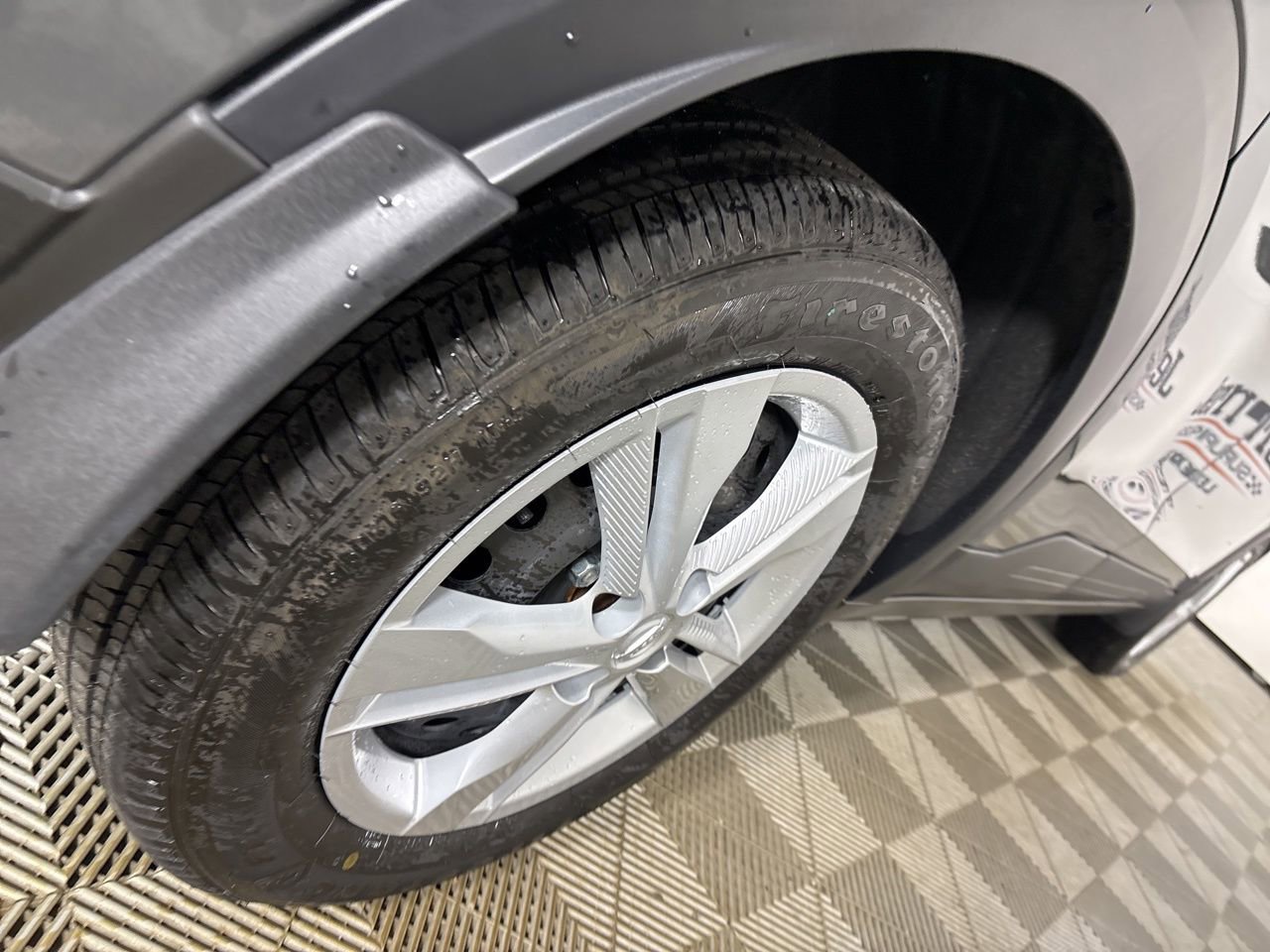 Used 2025 Nissan Kicks Play S image 29