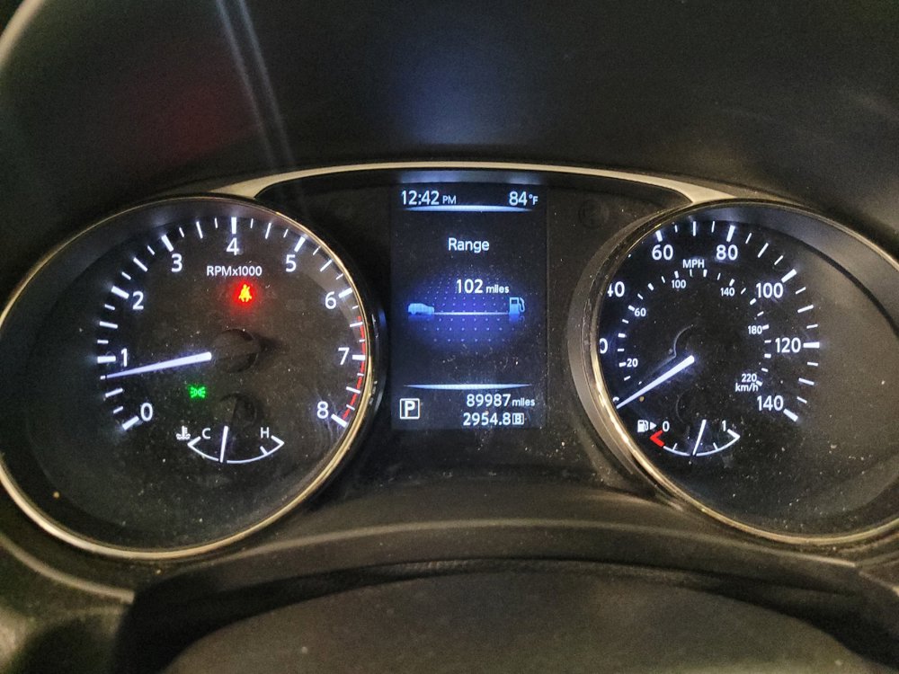Used 2015 Nissan Rogue SV AWD/4WD image 23