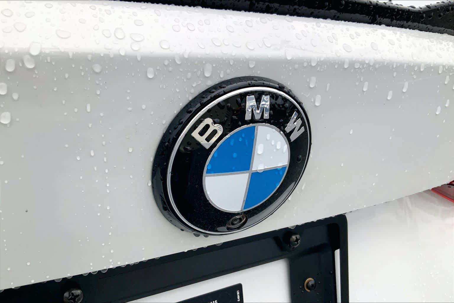 Used 2025 BMW M4 Coupe w/ Executive Package RWD image 30