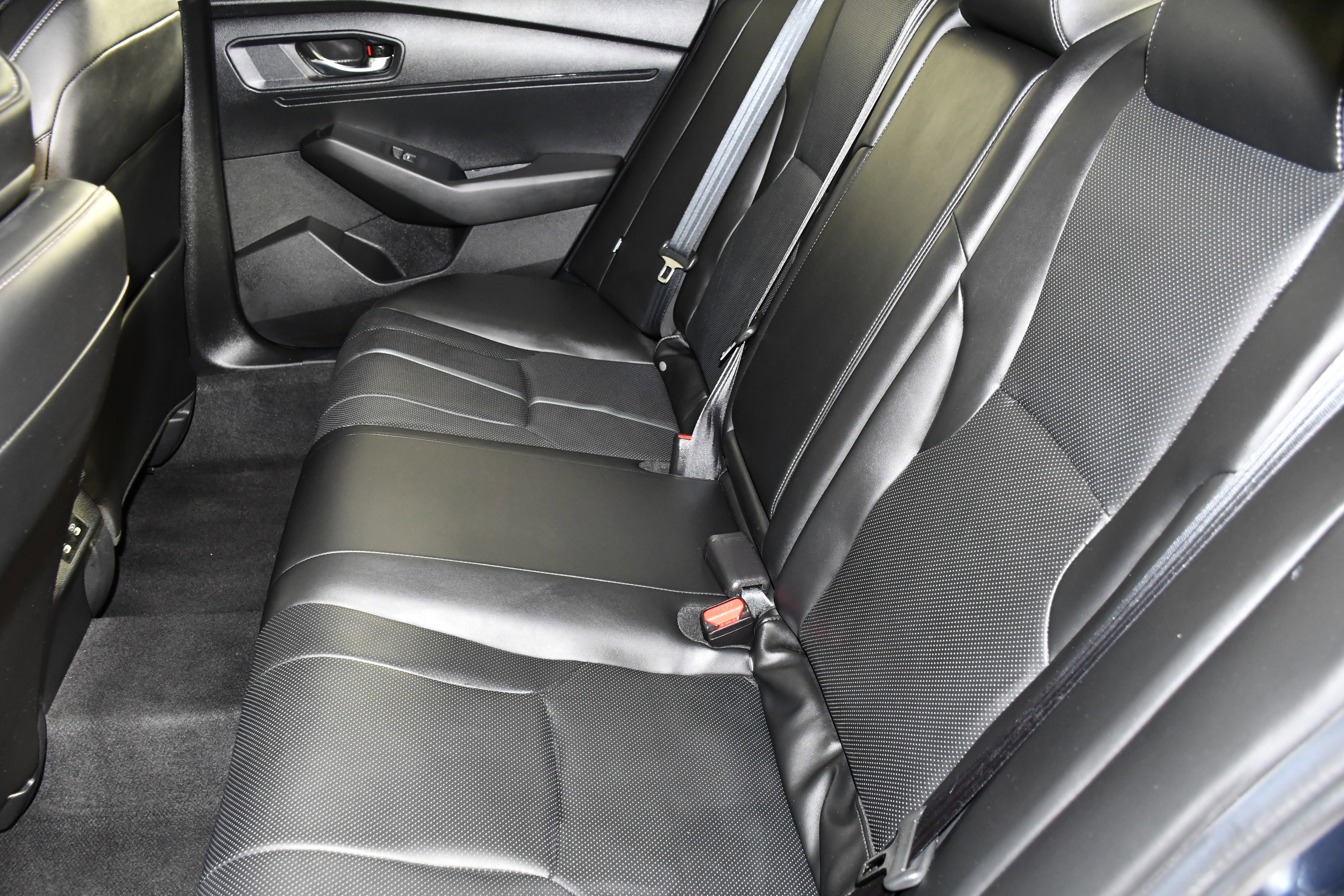 Certified 2025 Honda Accord EX-L image 48