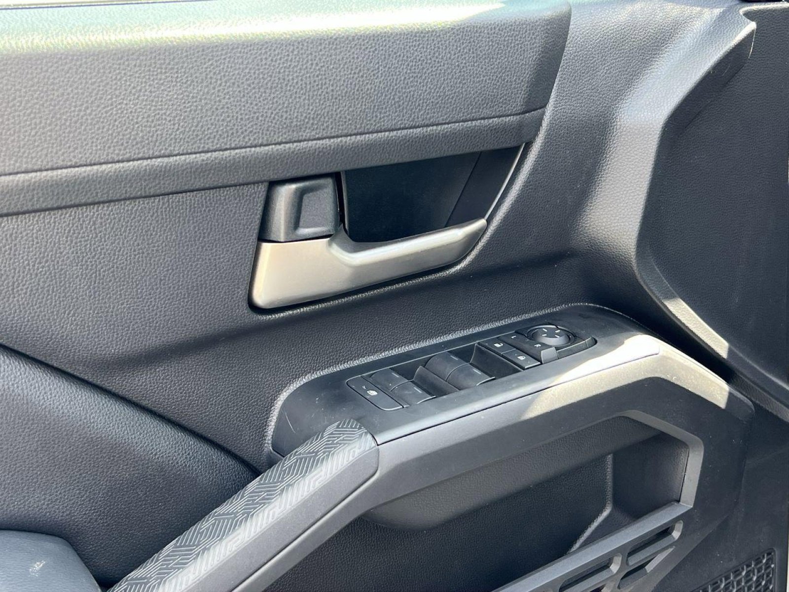 New 2025 Toyota Tacoma TRD Off-Road image 10