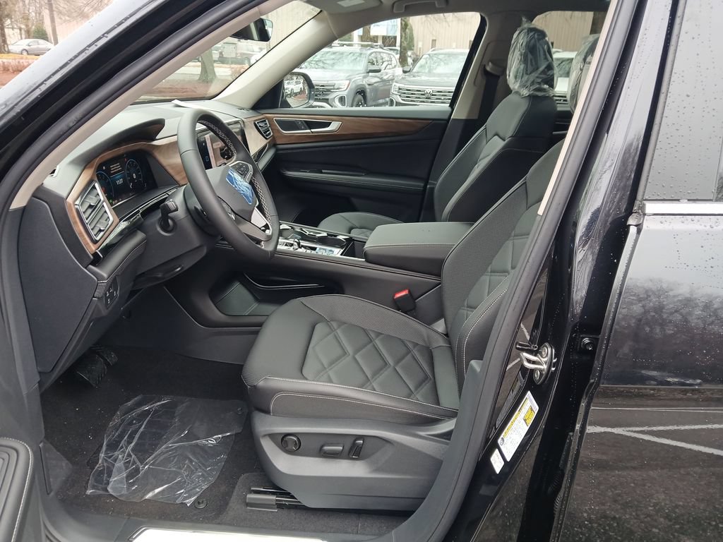 New 2026 Volkswagen Atlas SE FWD image 9