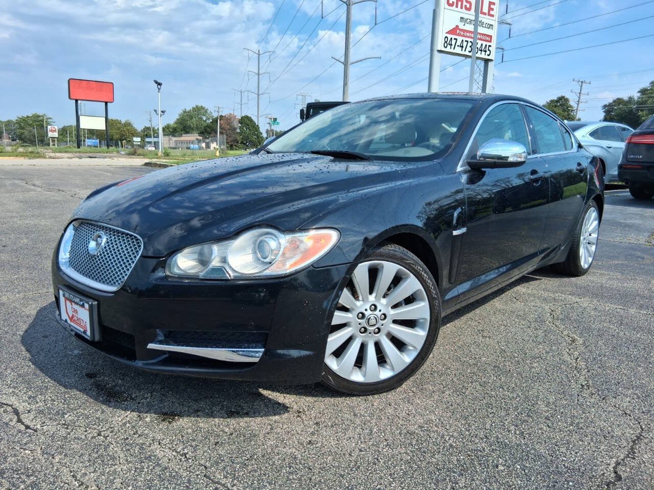 Used 2009 Jaguar XF Premium RWD image 1
