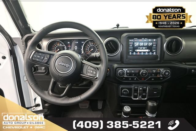 Used 2023 Jeep Gladiator Sport AWD/4WD image 12